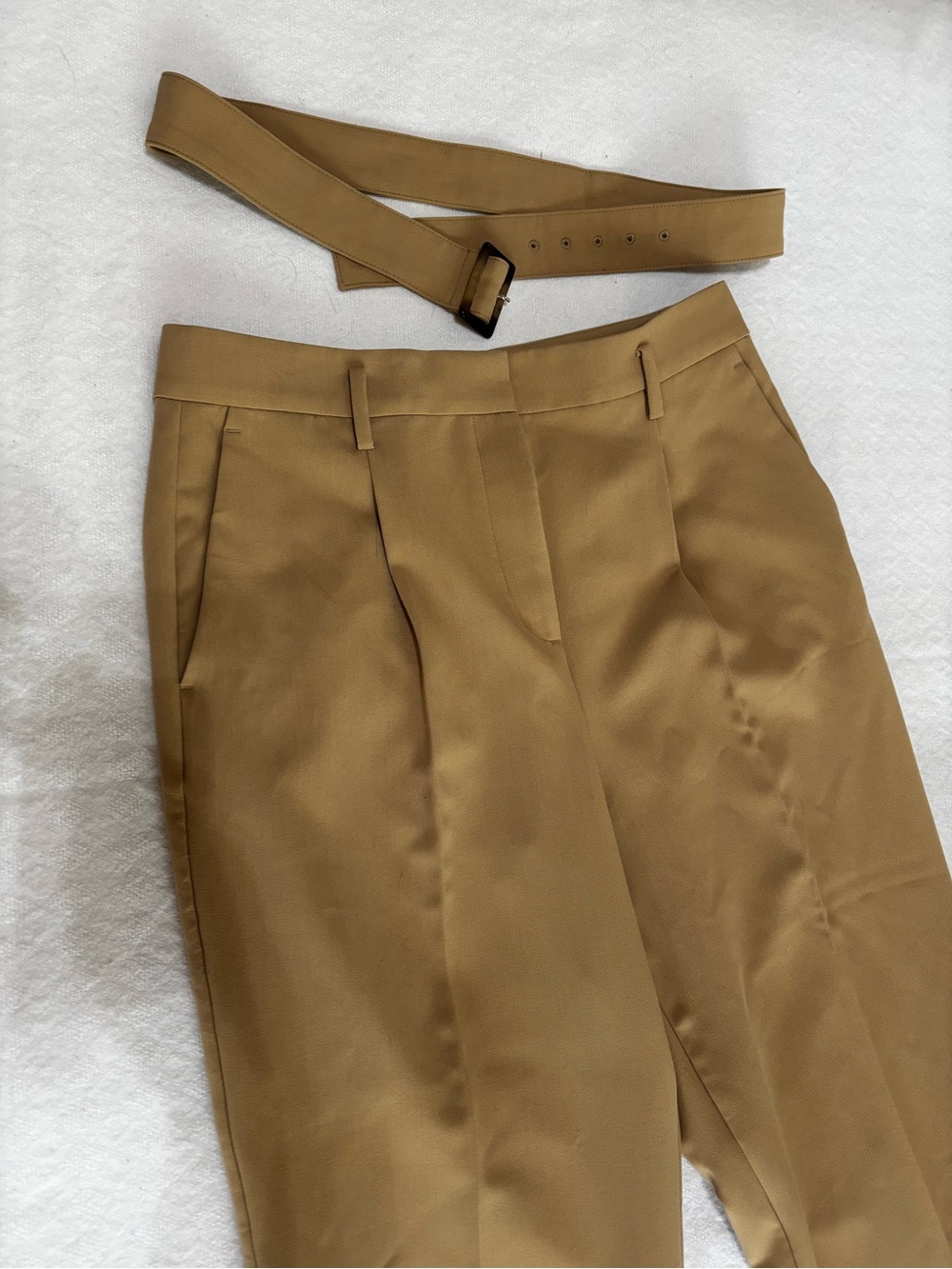 Ann Taylor Women's Dress Pants and Matching Belt in Camel - Picture 3 of 8